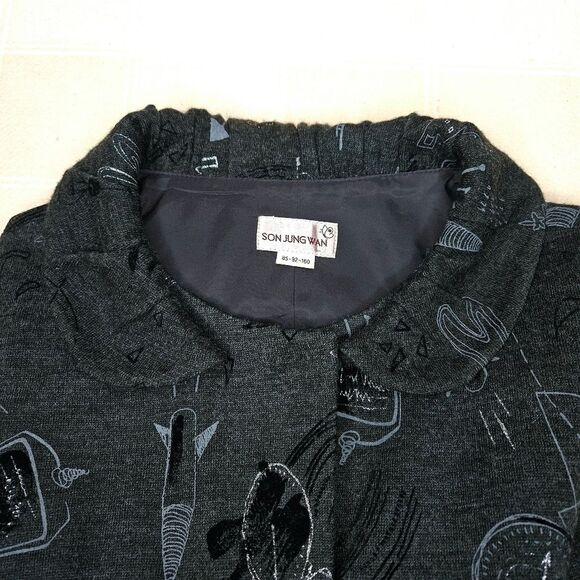 Son Jung Wan 2007 Charcoal Gray Futuristic Print Embellished Snap Front Blouse - Picture 3 of 15